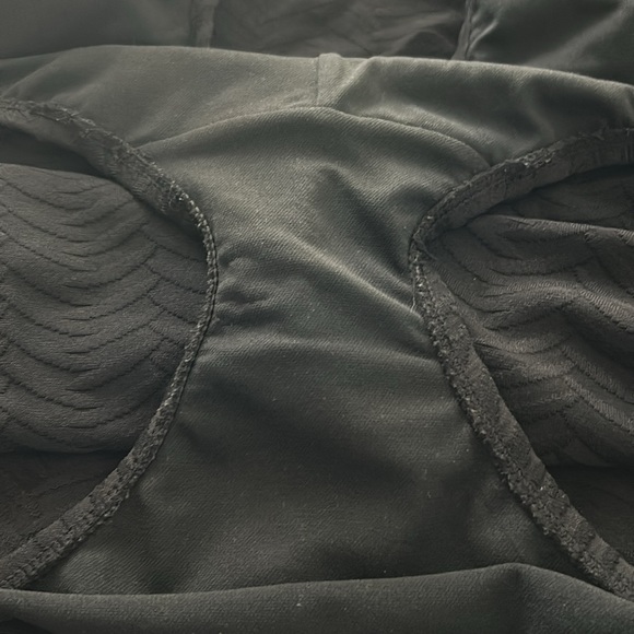 Longitude - Picture 7 of 12